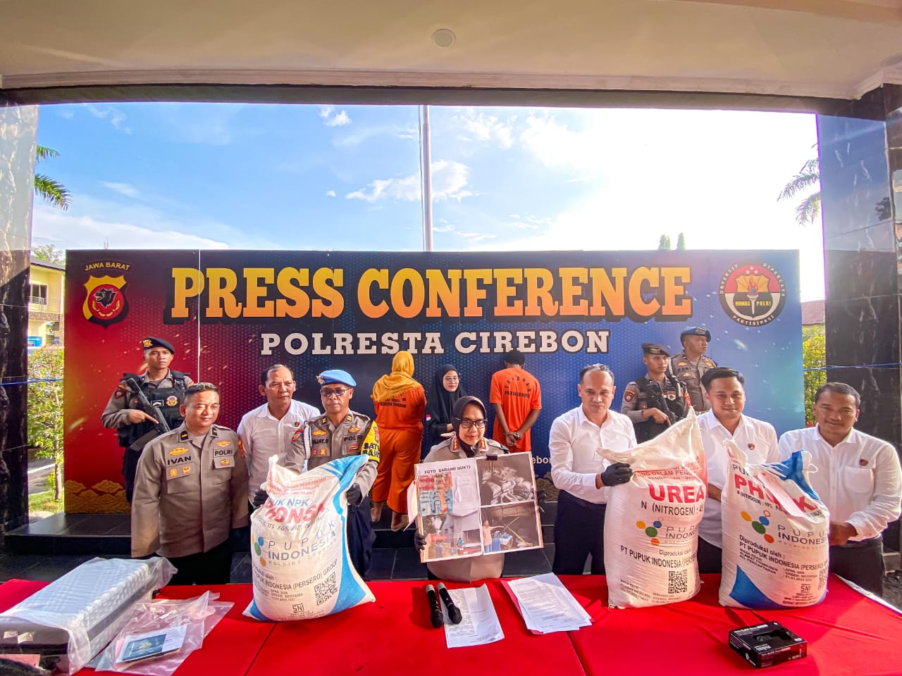 Polresta Cirebon Berhasil Ungkap 3 Kasus Dari Penganiayaan,TPPO Hingga Penyalahgunaan Pupuk Bersubsidi, 2 Tersangka Diamankan