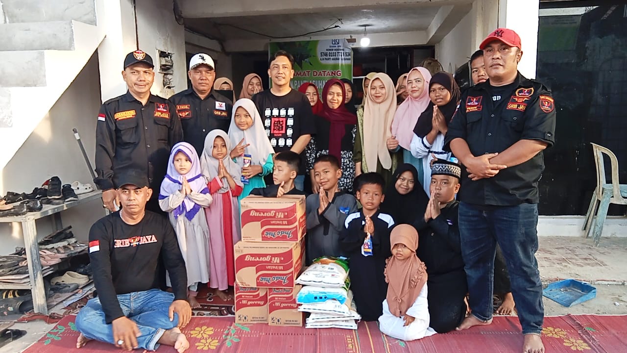 DPD GRIB Sumsel Membagikan 1500 Paket Sembako ke Masyarakat dan Panti Asuhan