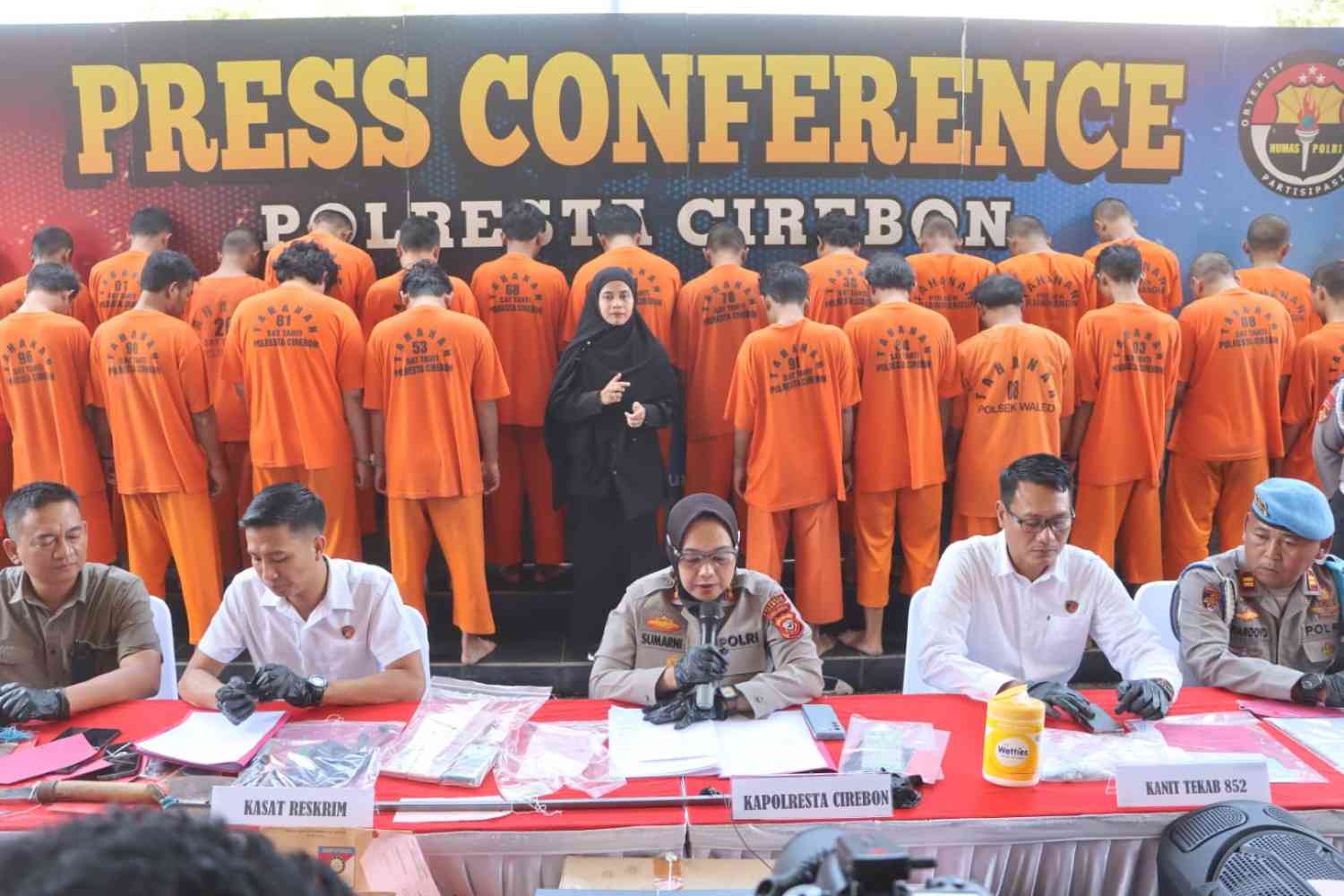 Polresta Cirebon Ungkap 20 Kasus Tindak Pidana, Amankan 28 Tersangka