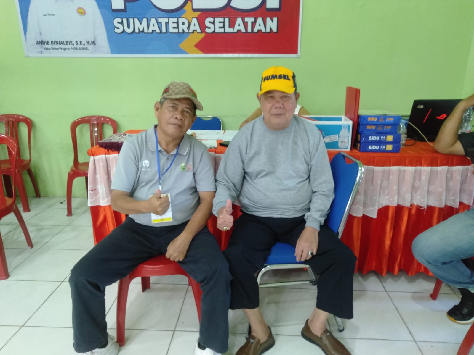 Ir. H. Lagan, Wakil Sekretaris Umum KONI Sumsel, Pantau Pertandingan Biliar di Porprov XV Muba