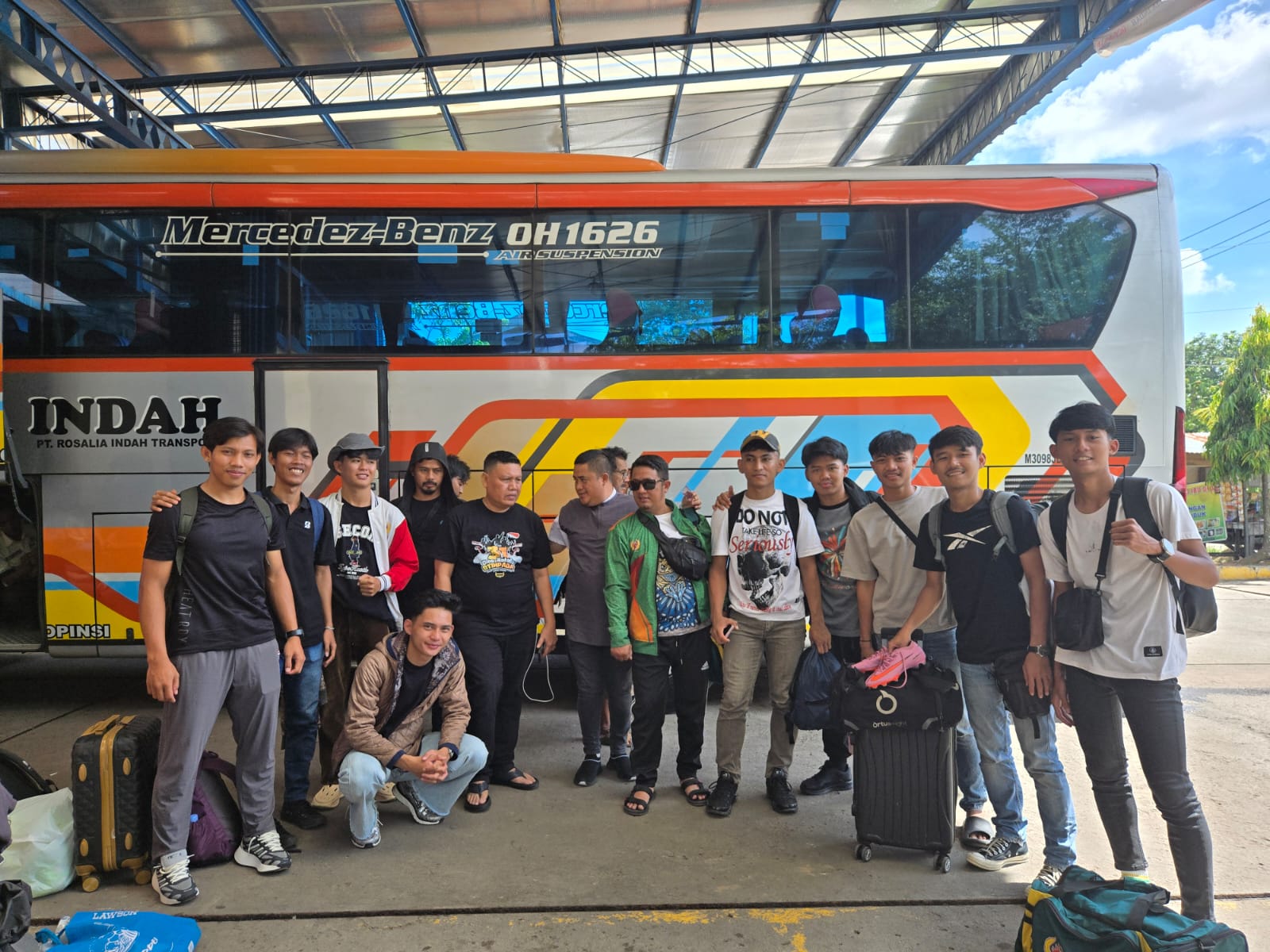 Tim KSMI SUMSEL Lakar Sriwijaya Bertolak ke Surabaya untuk Kejurnas Liga Nusantara Sepakbola Mini