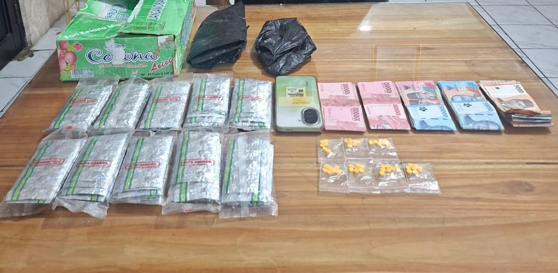 POLRESTA CIREBON SIKAT HABIS DUET PENGEDAR OKA DI SUSUKAN