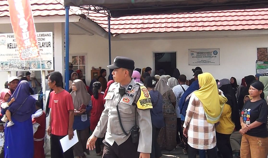 Kelurahan Sungai Selayur Kalidoni Mulai Salurkan Bantuan Pangan Pusat Periode Februari-Maret
