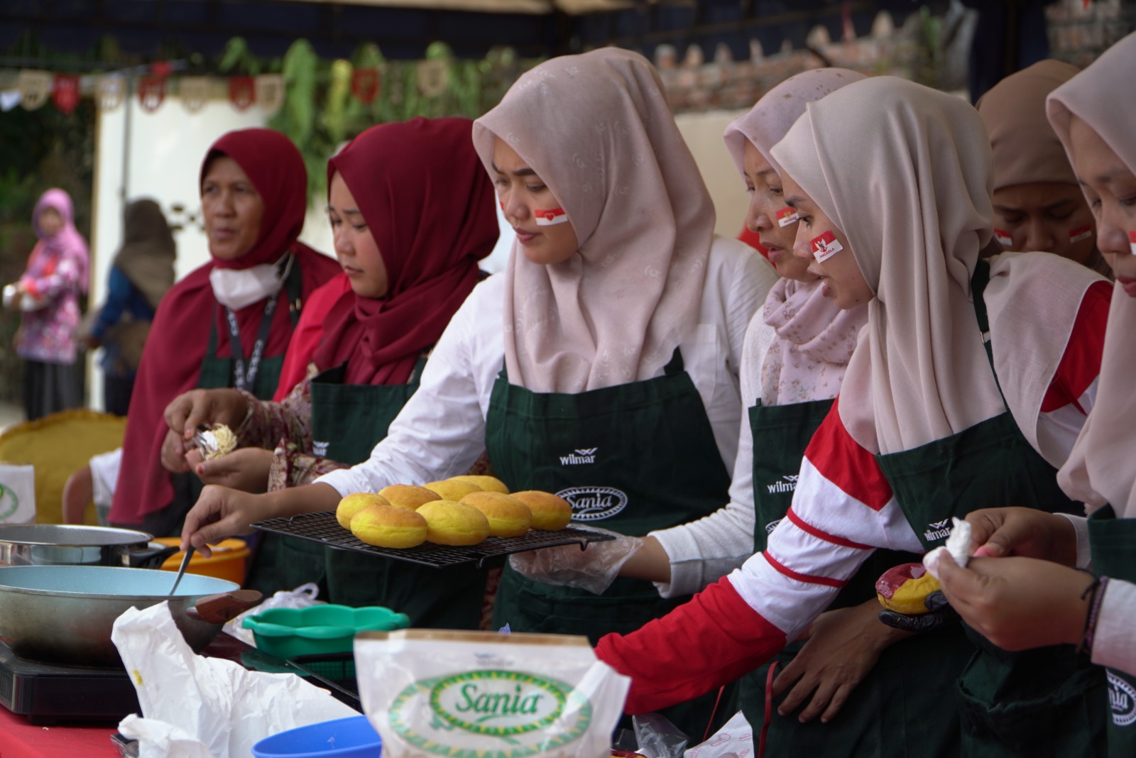 Melalui Rumah BUMN Jambi, PLN UID S2JB Dorong UMK Berinovasi: Puluhan Pelaku Usaha Belajar Olah Mie dan Donat